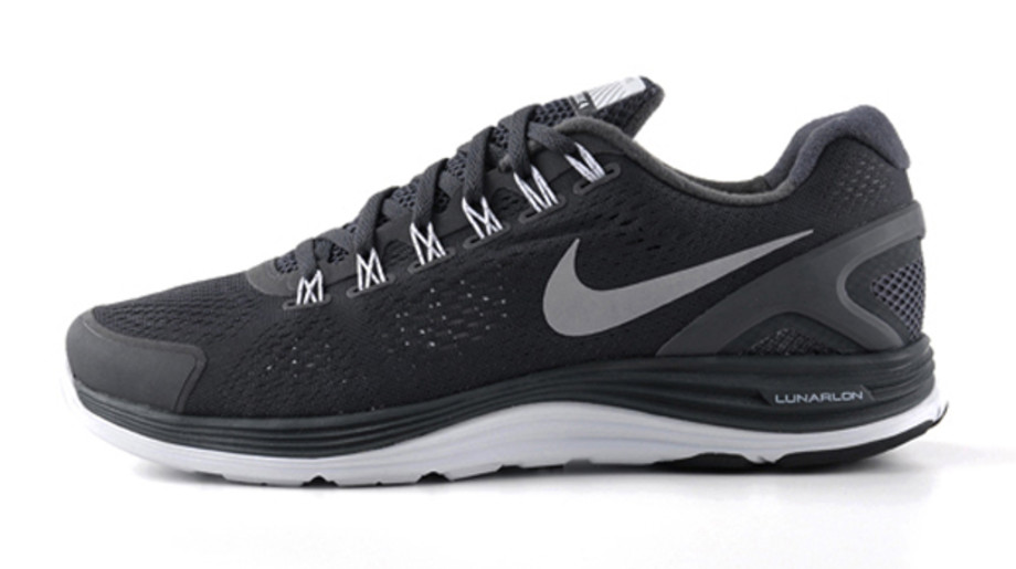 nike flex shield