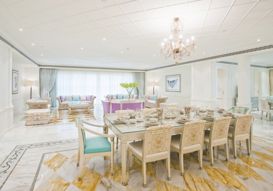 The Versace Hotel in Dubai Is Insane and Awesome Complex