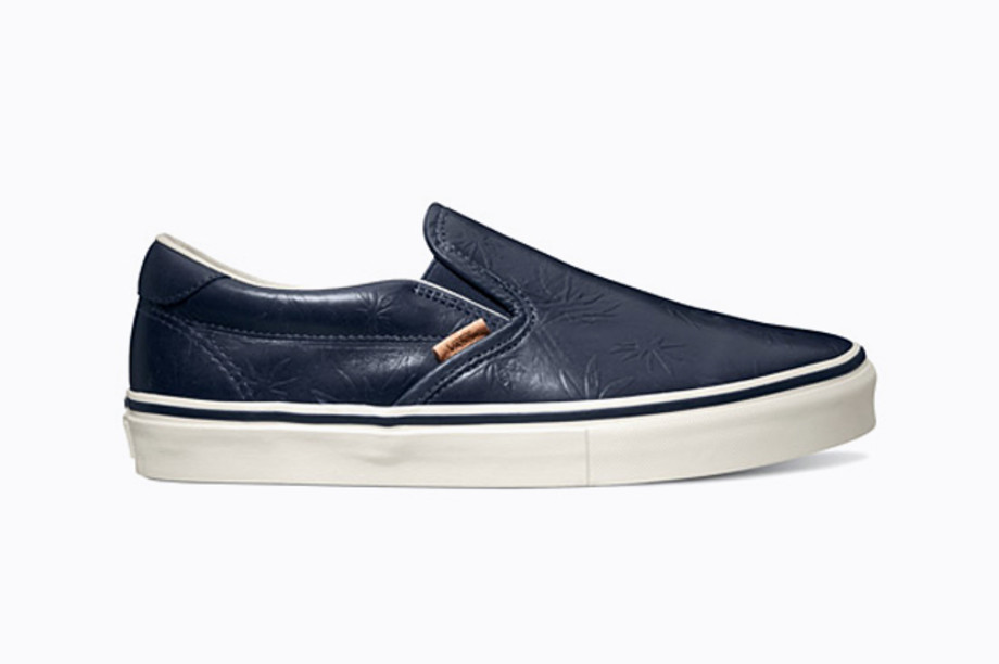 vans vault slip on leather