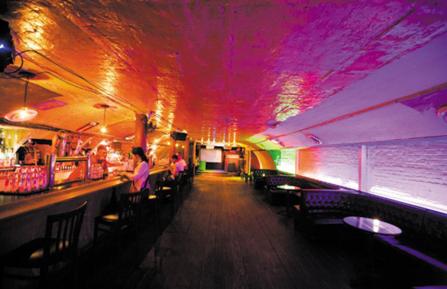 The 25 Lamest Hipster Bars in NYC Complex