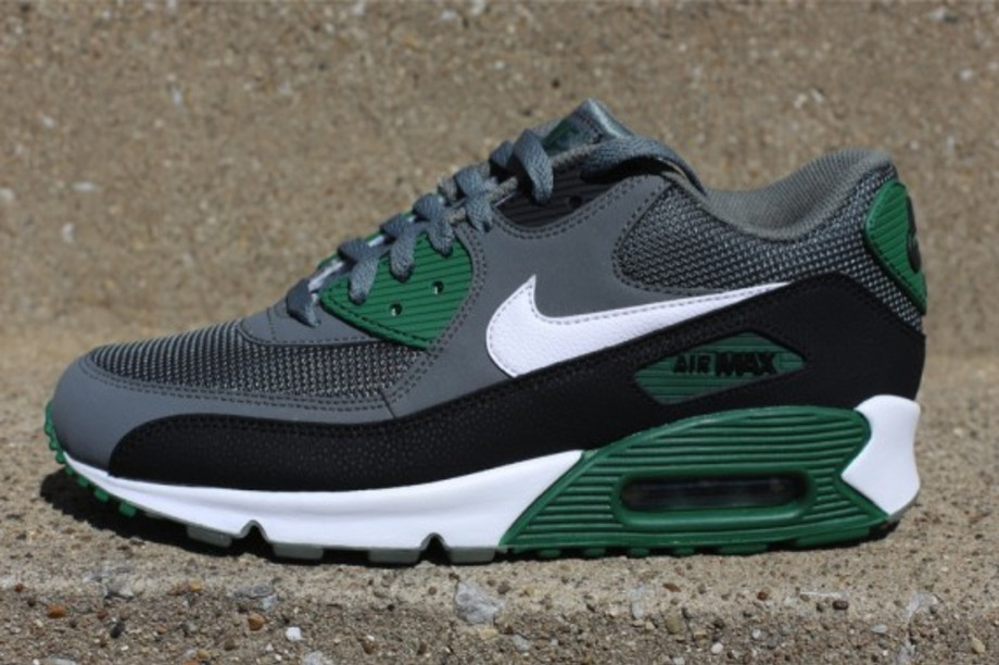 green grey nike air max