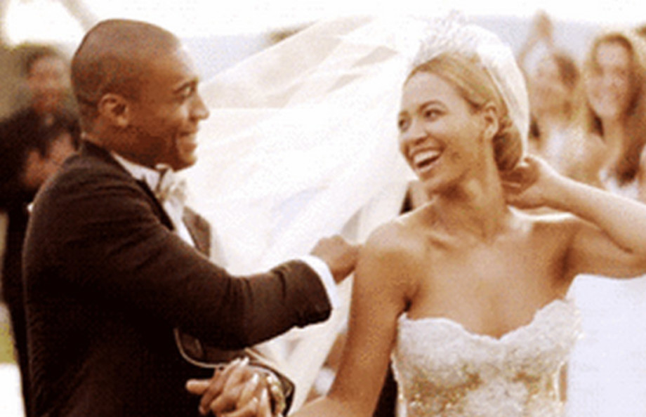 You Can Get Married In Beyonce S Wedding Dress Complex