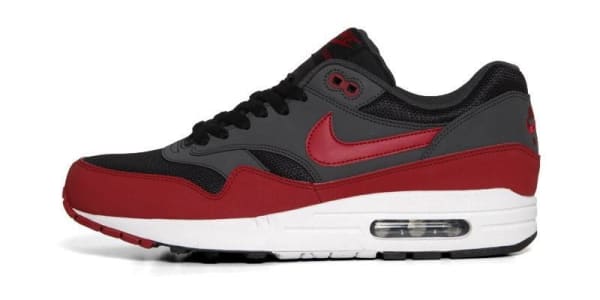 air max red gray