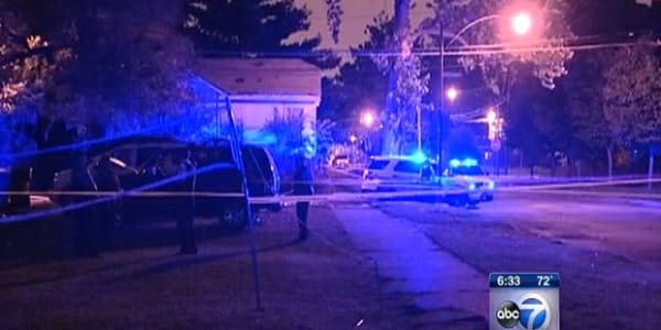 Fourteen Killed Dozens Shot During Violent Chicago Weekend Updated Complex 1080