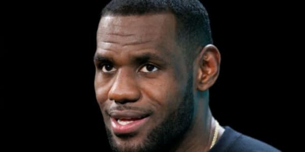 Twitter Reacts to the New Look of LeBron James' Hair | Complex