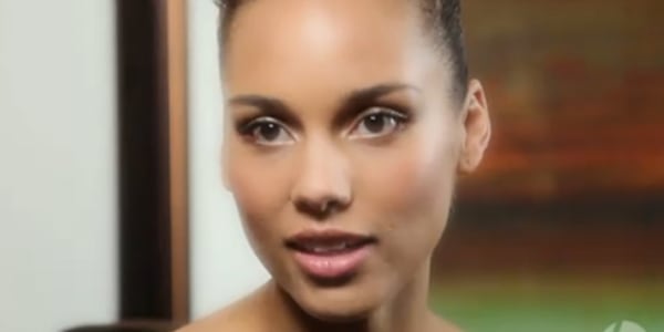 Video: Alicia Keys in HP Beats Audio Ad | Complex