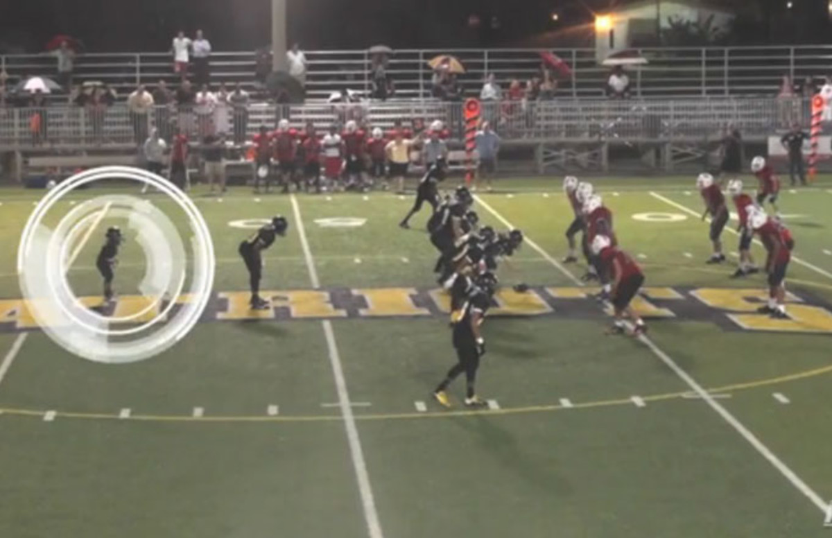 Check Out the Moves of This FourFootFive, 95 lb. High School Running