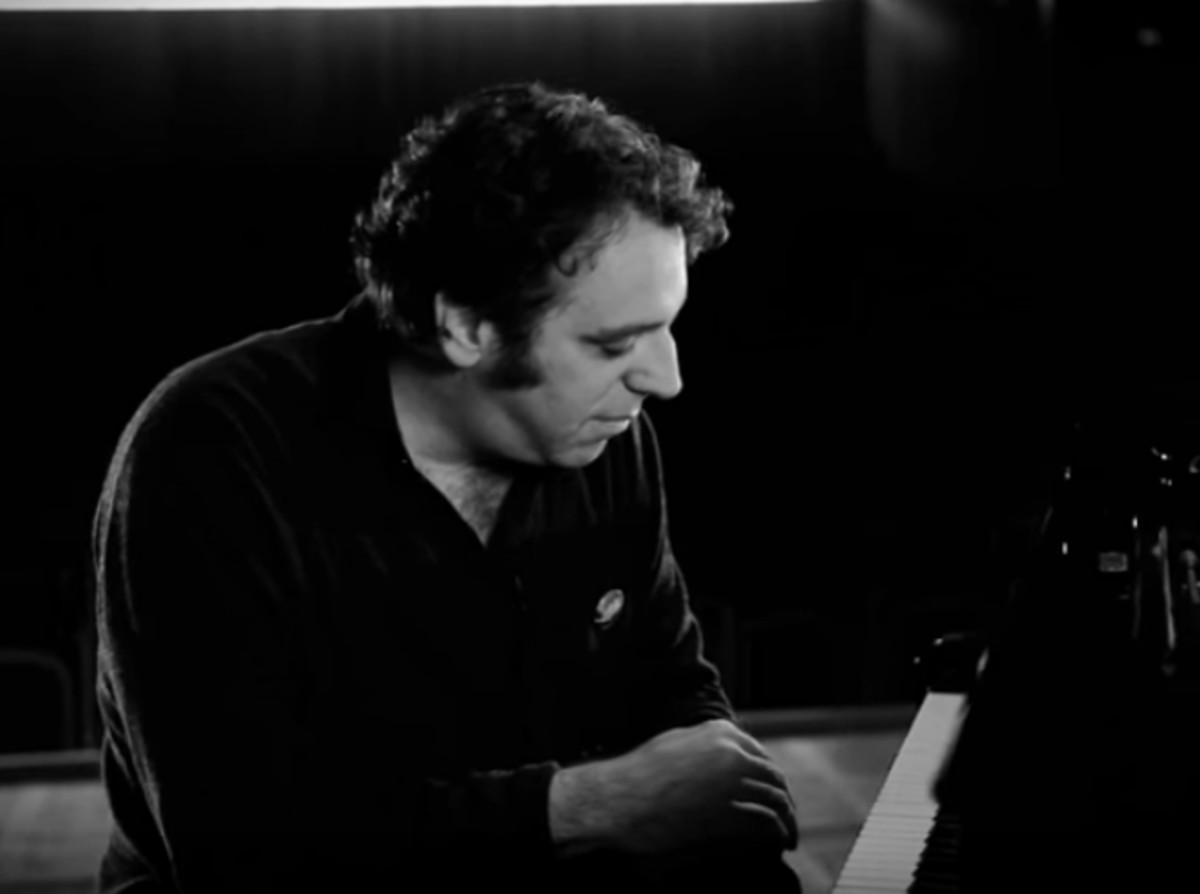 Chilly Gonzales Says Hozier’s “Take Me To Church” Is A Feist Ripoff ...