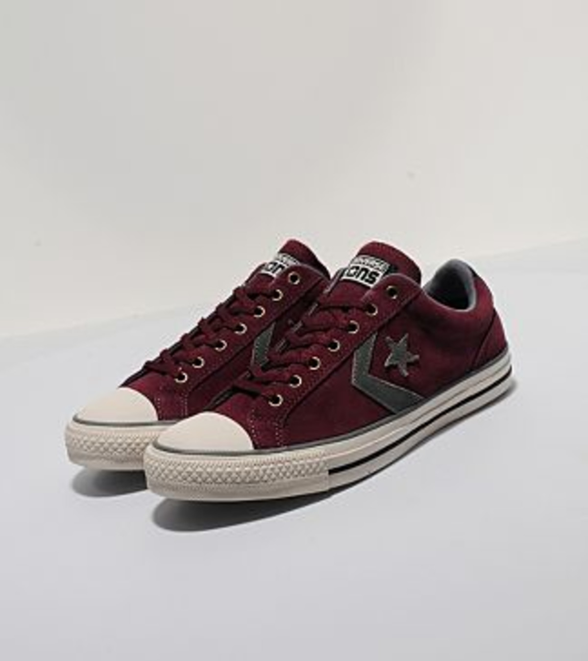 Converse Star Player Ox “Burgundy/Charcoal” | Complex