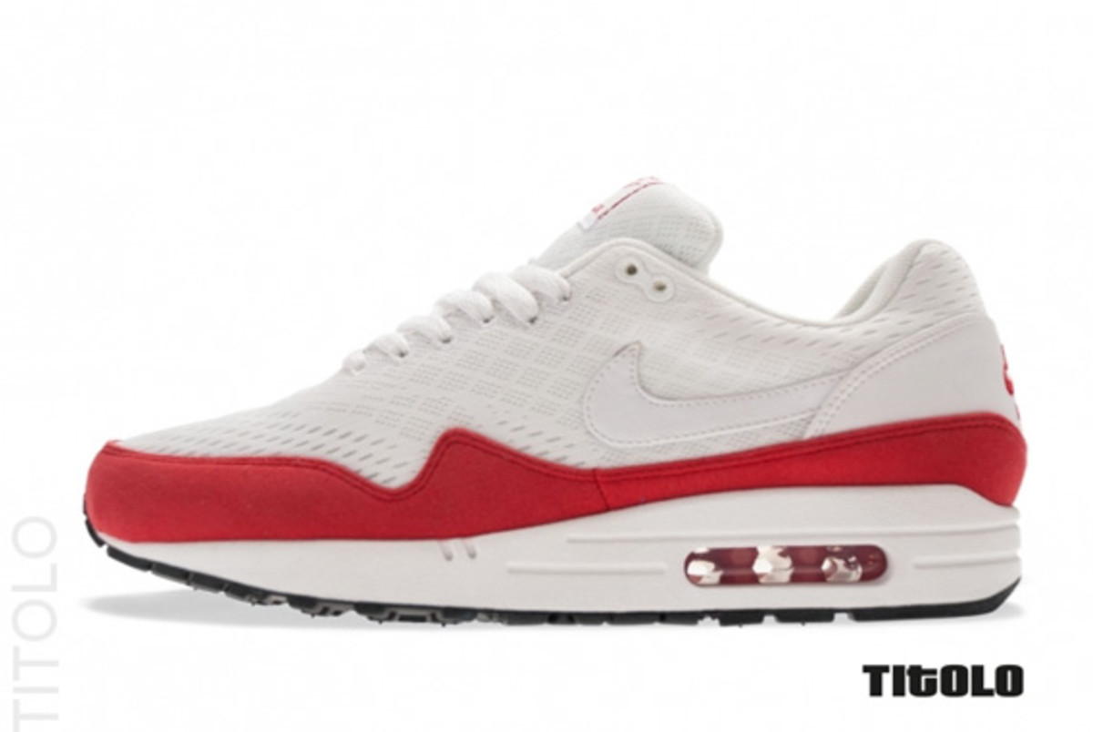 nike air max 1 white red blue