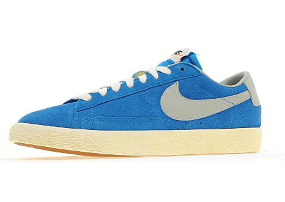 nike low blazers blue
