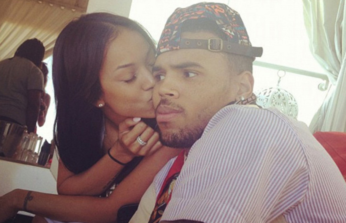 Chris Brown Dumped Girlfriend Karrueche Tran Over Rihanna Complex 4331