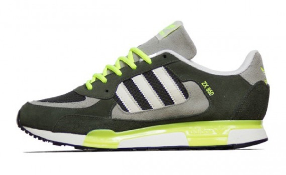 adidas Originals ZX 850 âSt Major/ChalkâMudâ | Complex