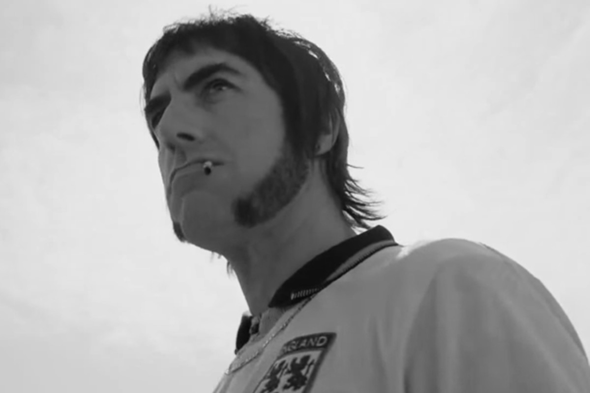 Watch Sacha Baron Cohen Talk About the Time Liam Gallagher Threatened