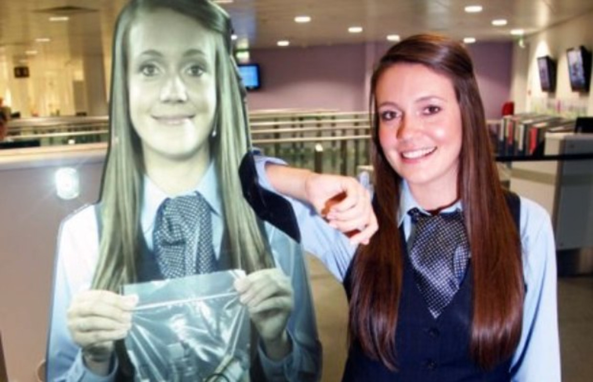 Airports Around NYC Install Hologram Customer Service Representatives