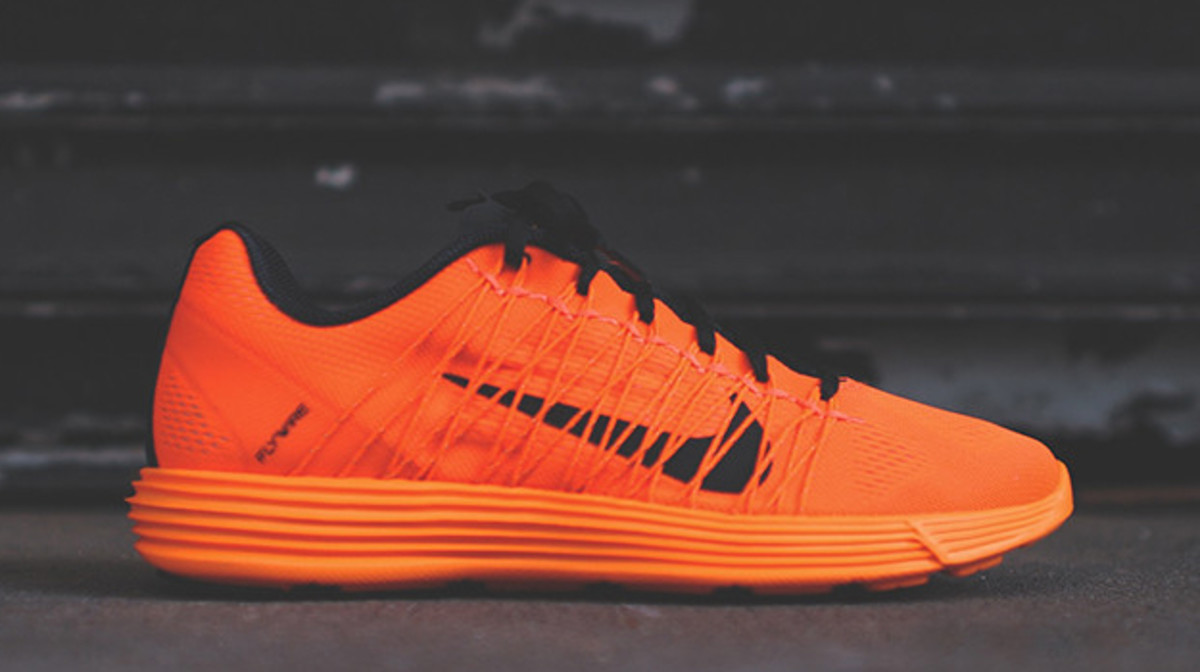 Nike Drops the Lunaracer +3 “Total Orange” | Complex