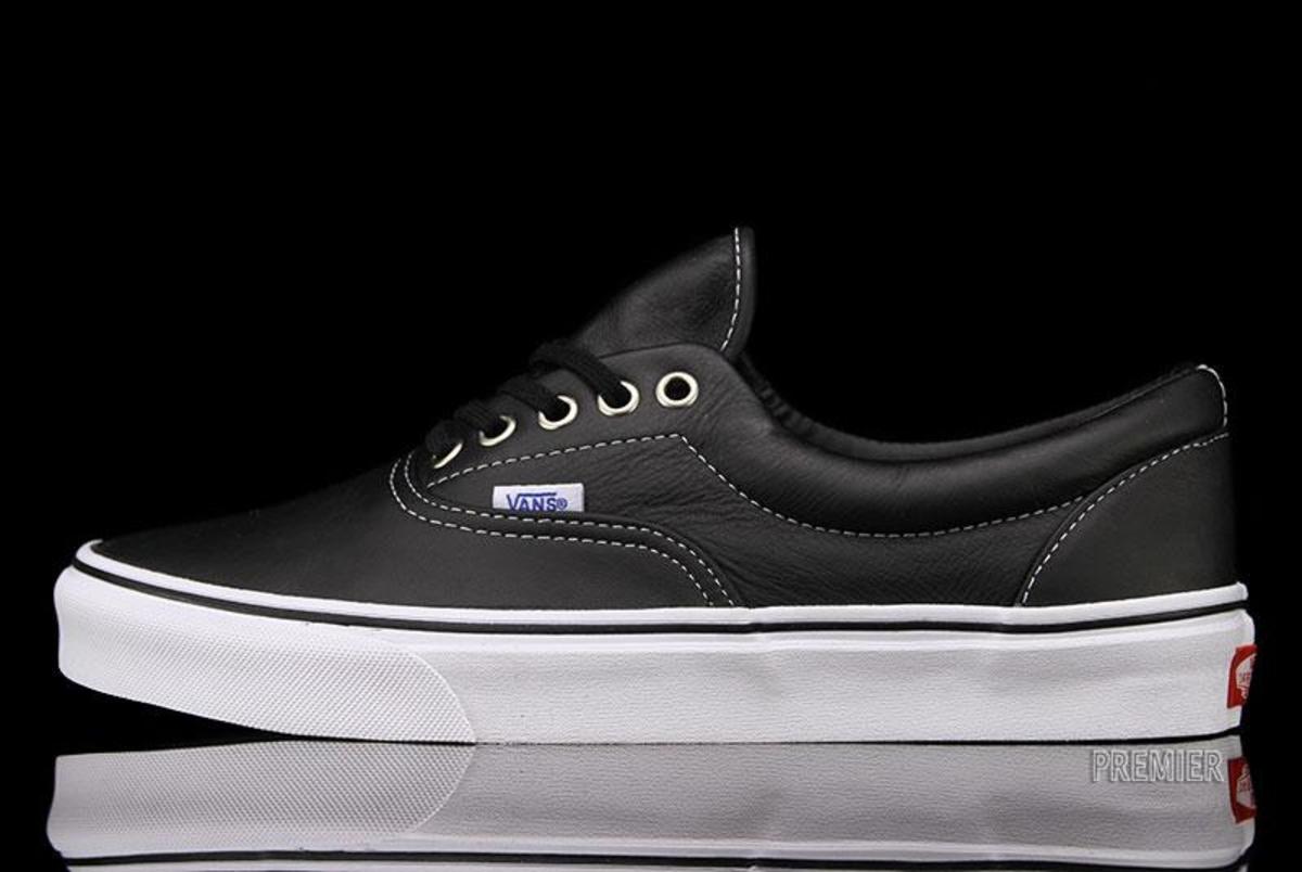 black leather vans size 5.5