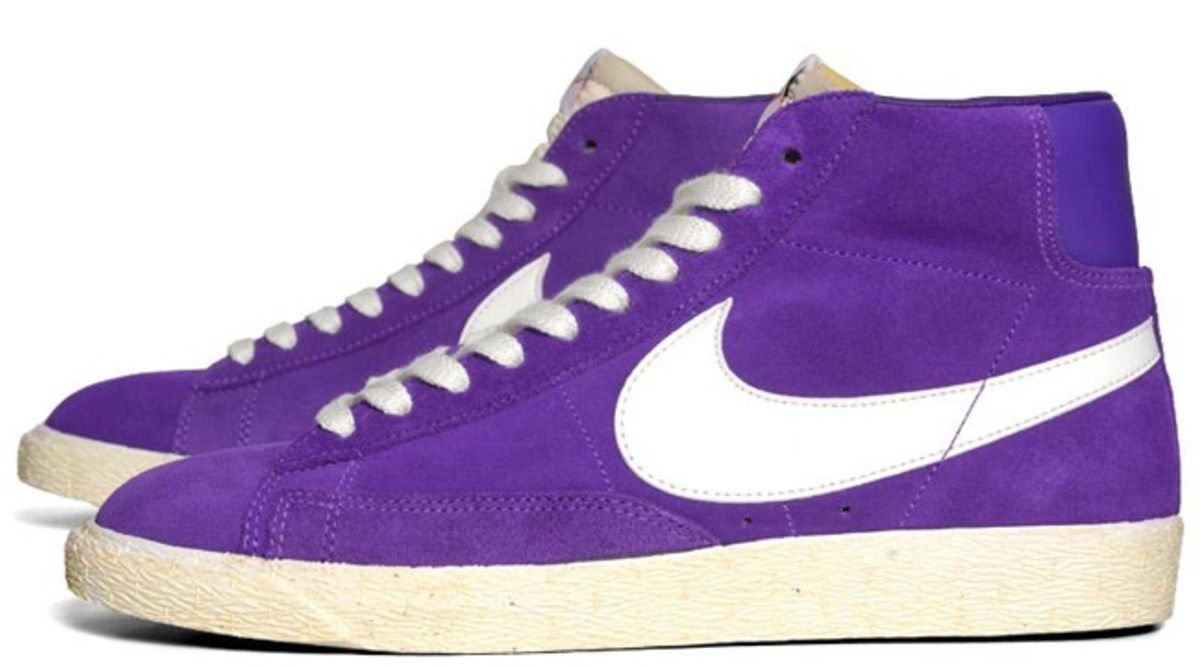 nike blazer purple