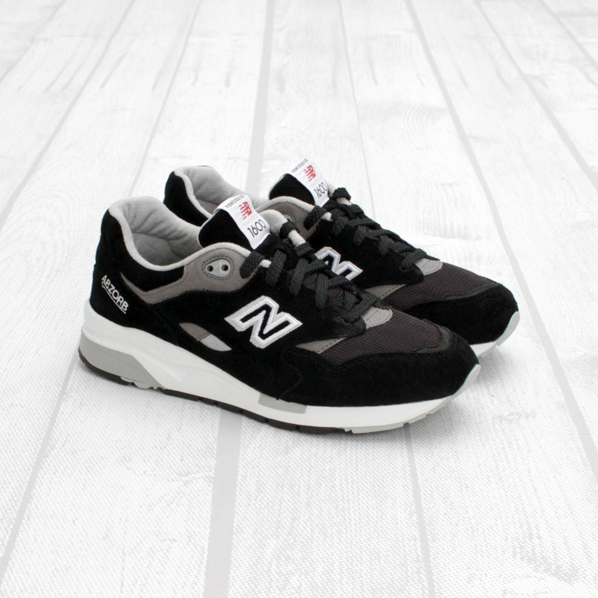 New Balance 1600 “Black/WhiteGrey” Complex