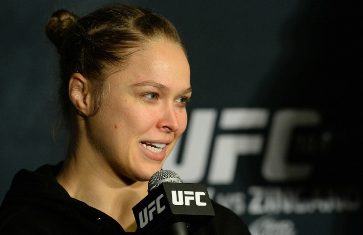 Ronda Rousey Claims Ex-Boyfriend Took Naked Pictures of 