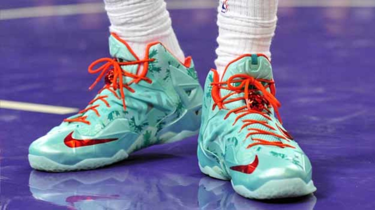 The Winners and Losers of NBA Christmas Day in Sneakers | Complex