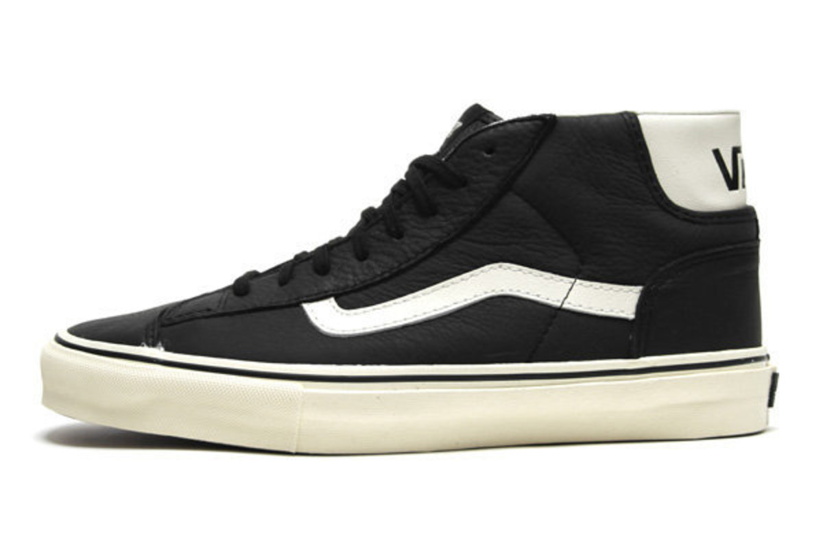 vans mid skool 77