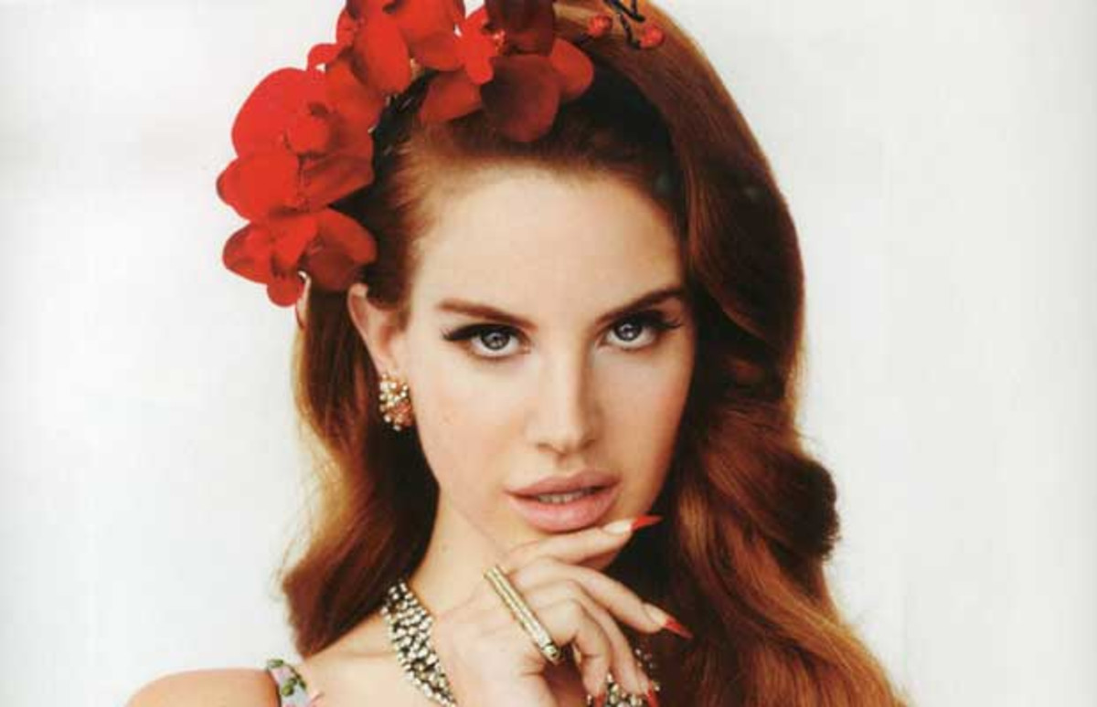 Rumors About Lana Del Rey’s Cancelled Tour Are False | Complex