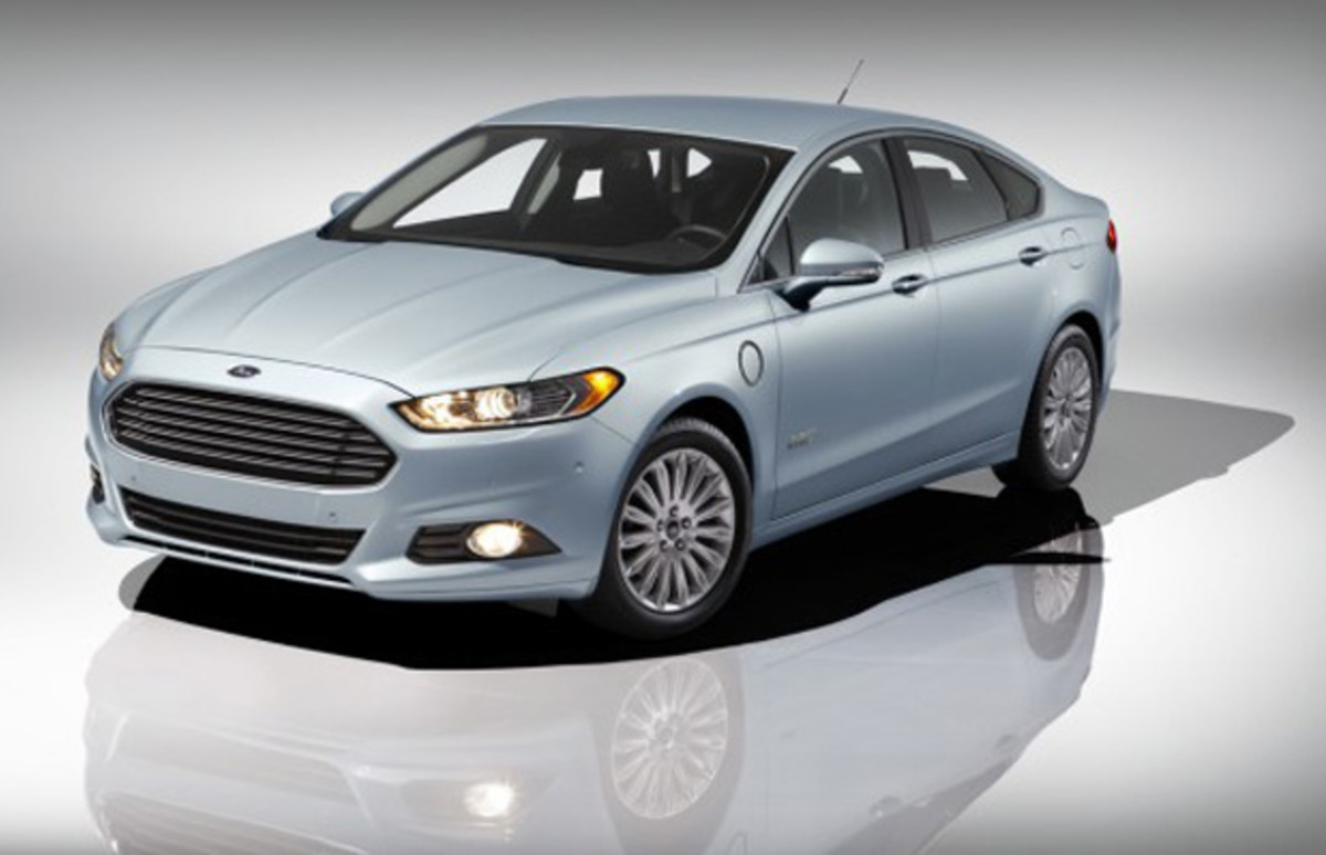 The 2013 Ford Fusion PlugIn Hybrid Priced at 39,495