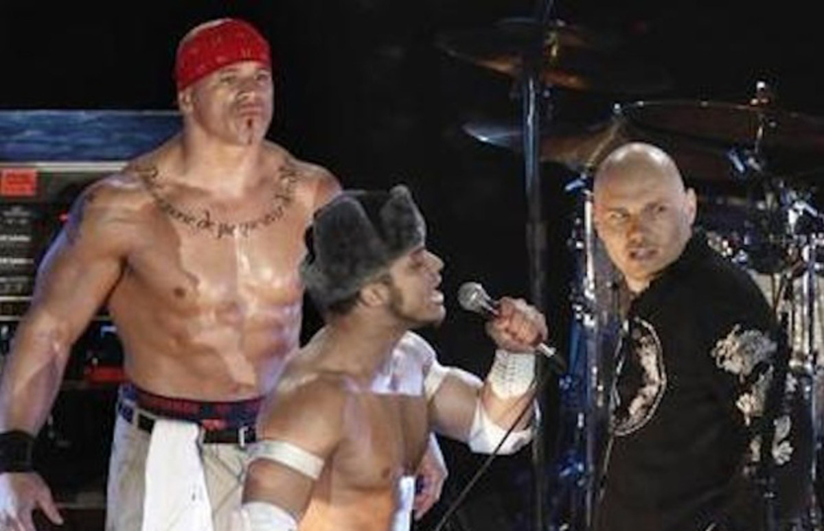 Billy Corgan Of Smashing Pumpkins Starts Wrestling Company Complex