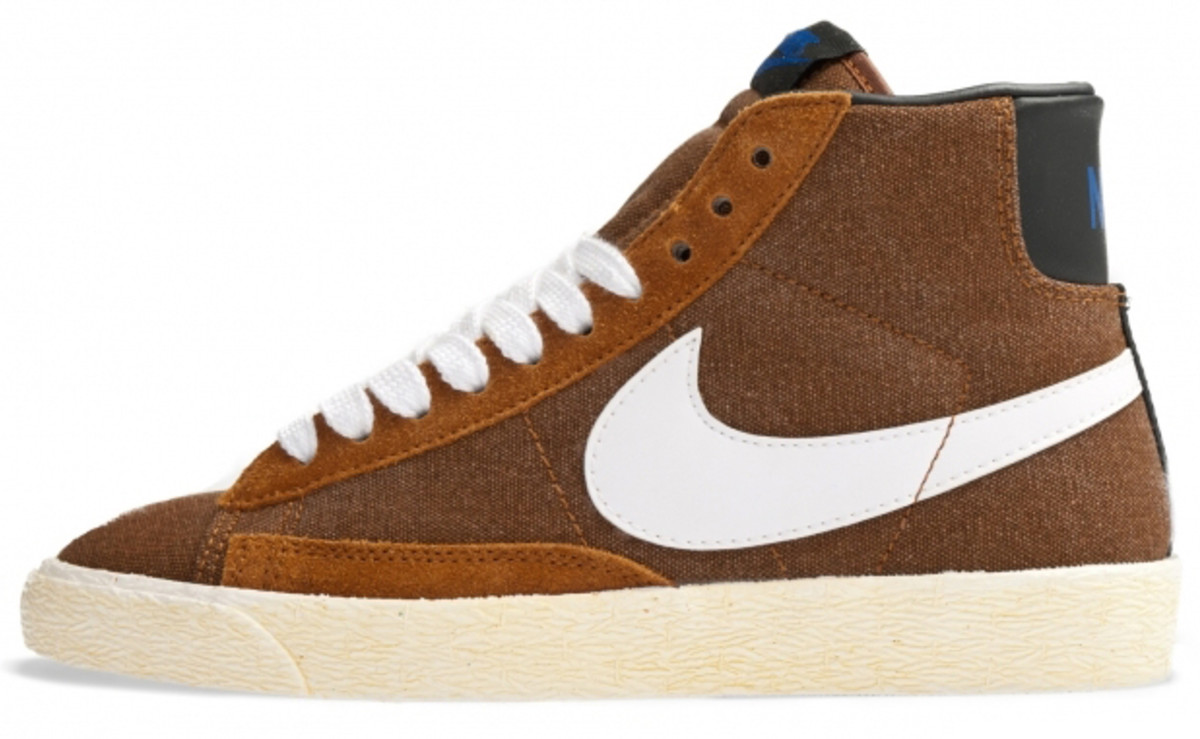 nike blazer high junior