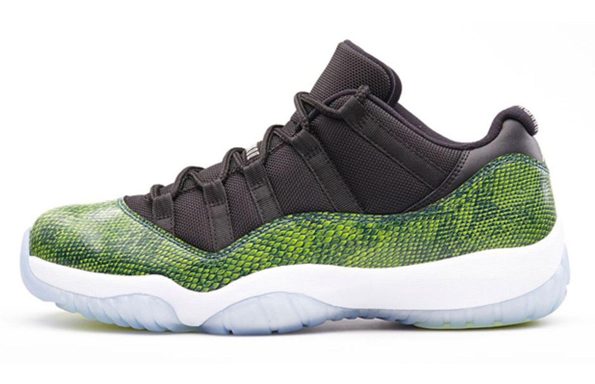 The âGreen Snakeskinâ Air Jordan XI Low Strikes This Weekend | Complex
