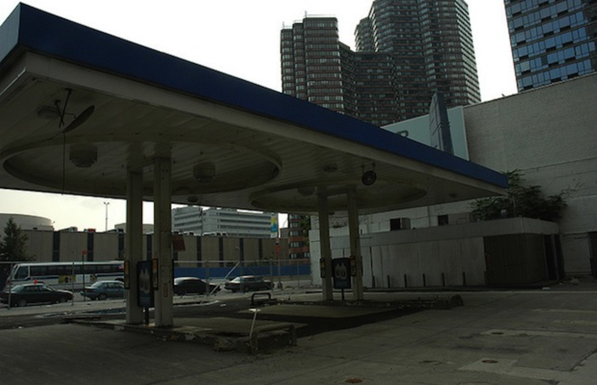 Manhattan Gas Stations Are Scarce Due to HighRise Development