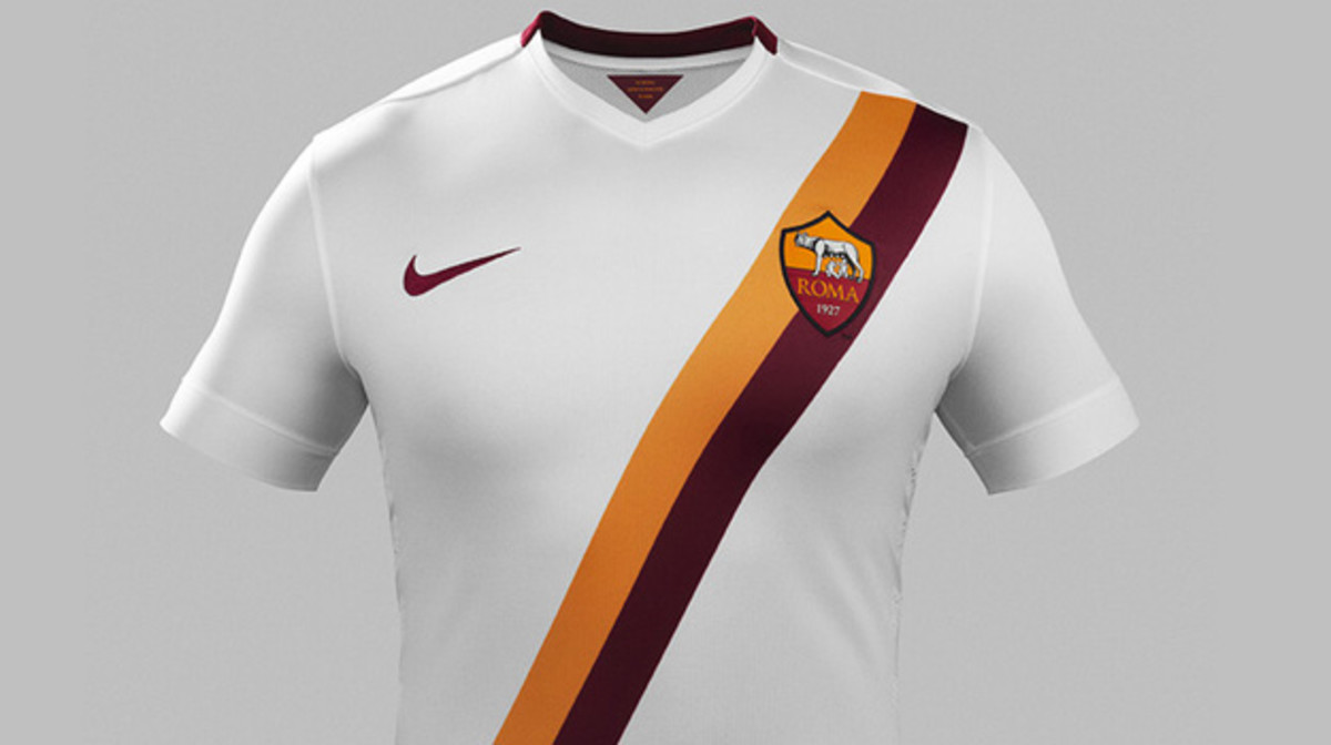 new roma away kit