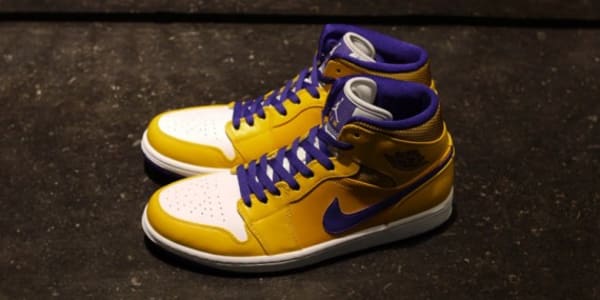 Air Jordan 1 Retro Mid "Lakers" | Complex