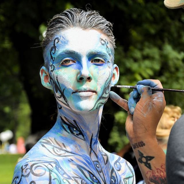 100 Nude Models Will Act As Canvases For Nyc Bodypainting Day Complex