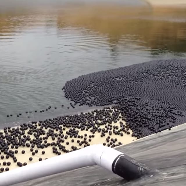 California Is Using "Shade Balls" to Save Water Complex