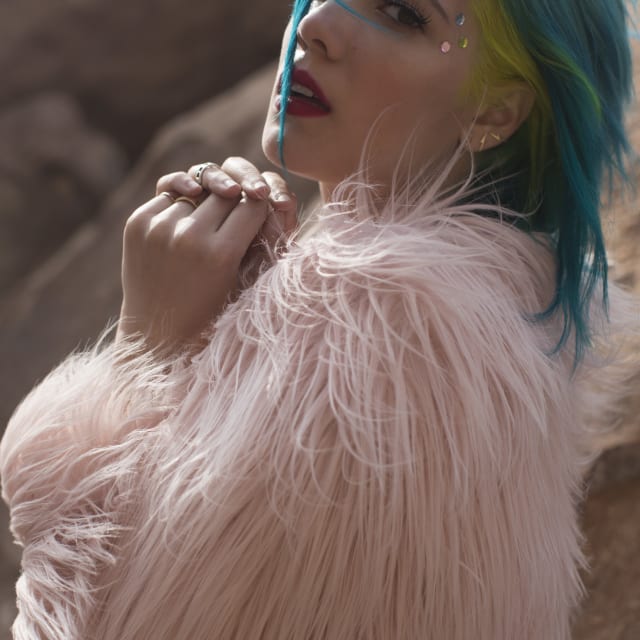 Halsey Talks Her New Album, 'Badlands' Complex