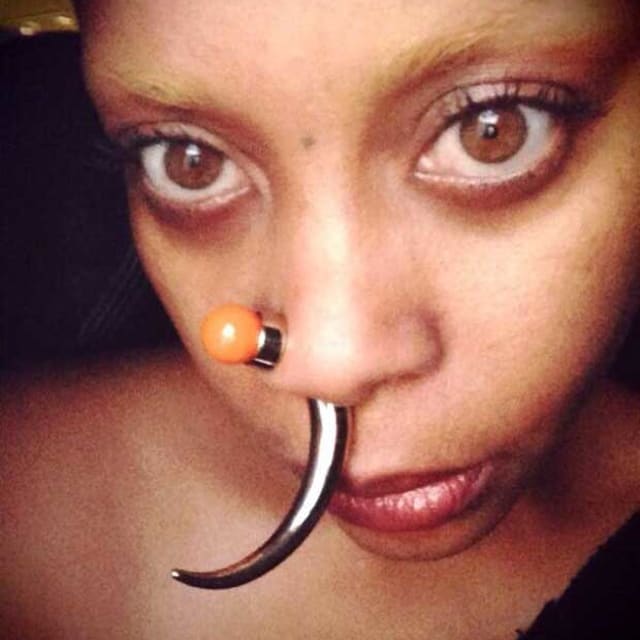 Help Us Create an Emoji For Erykah Badu's New Nose Piercing Complex