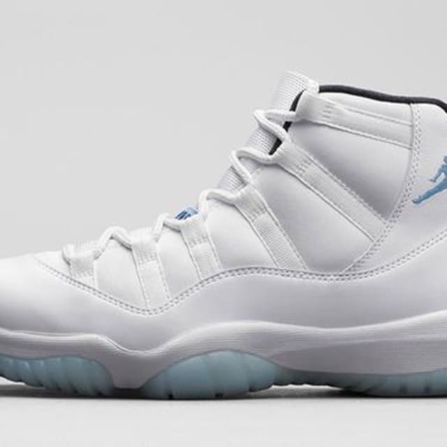 nike legend xi
