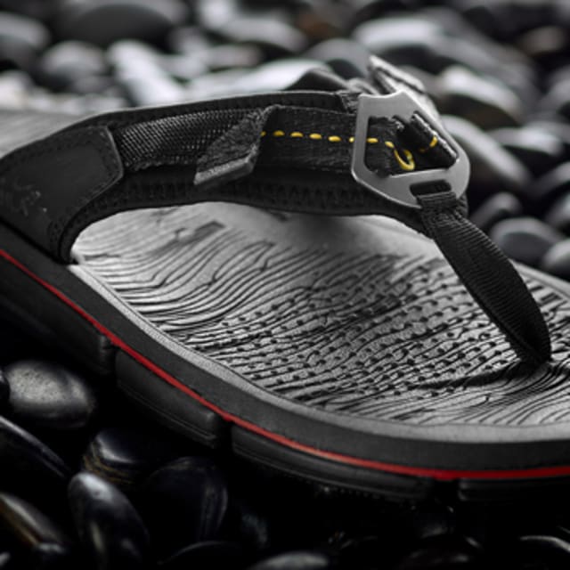 OluKai Will Donate Over 1,500 Pairs Of Their Revolutionary Holomua