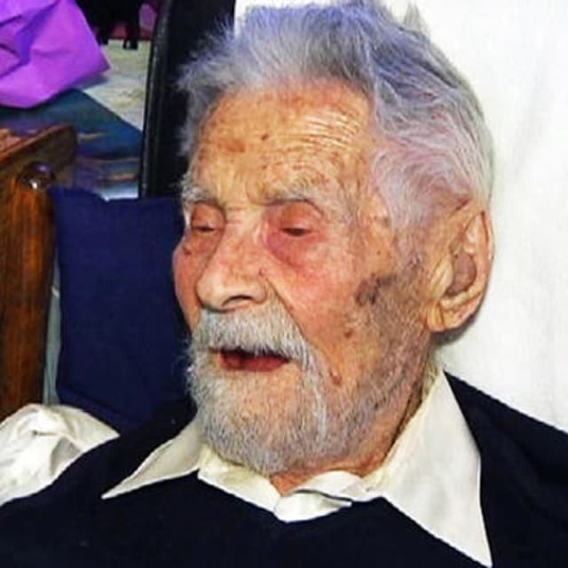 The Oldest Man Alive Now Lives in Manhattan Complex