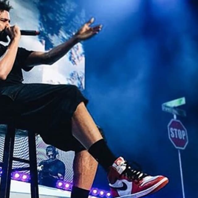 j cole chicago 1s