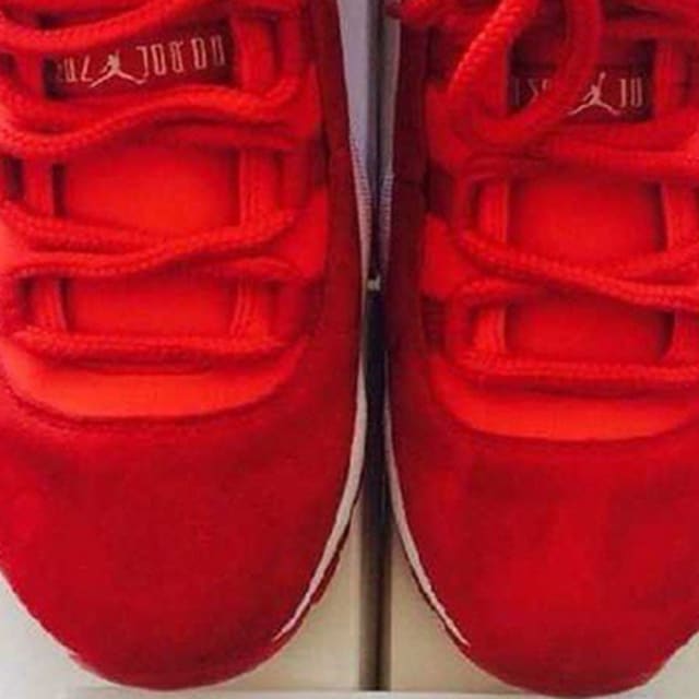 low top jordans red