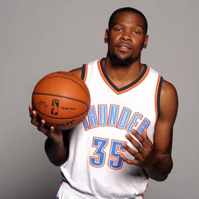 Kevin Durant to Miss 6-8 Weeks With a Jones Fracture | Complex