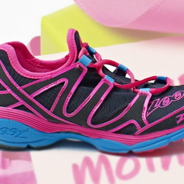 How to Pick Out the Perfect Sneakers for Your Mom Complex