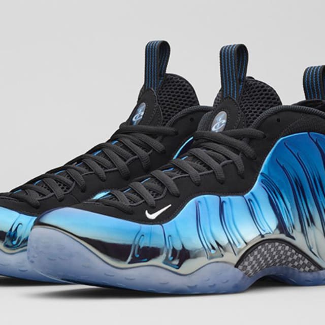 blue foams nike