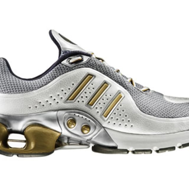 10 Running Shoes From the 2000s that Deserve a Retro Complex
