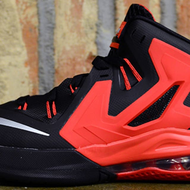 nike flywire lebron