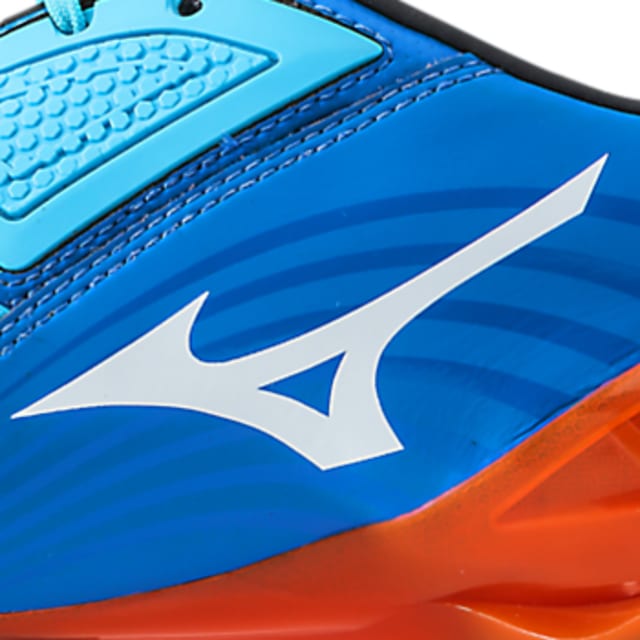 mizuno soccer cleats