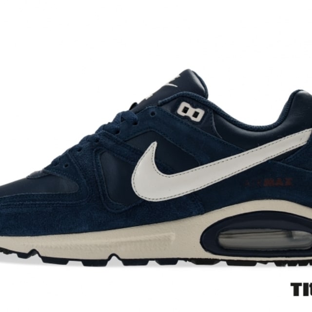 air max command navy